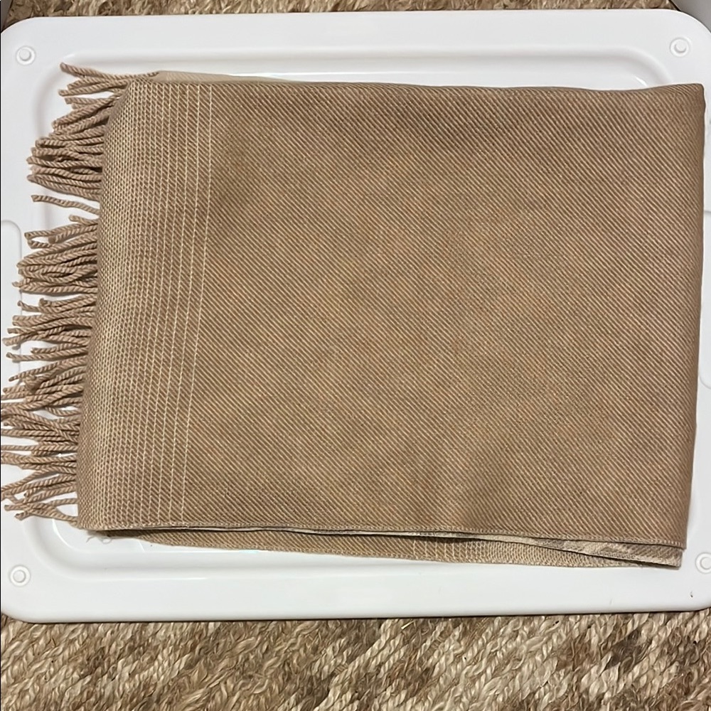 Jumbo Patterned Scarf or Throw - Picture 2 of 2